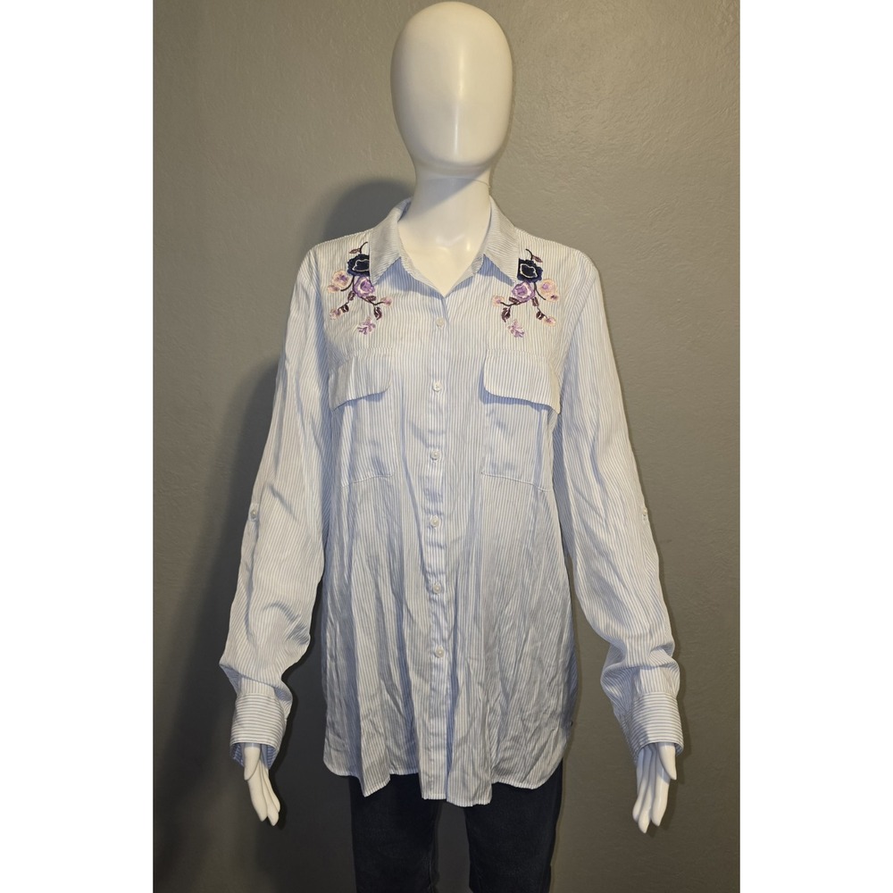 Express The City Long Sleeve Button Up Shirt Pinstripe Floral Embroidered Sz XL